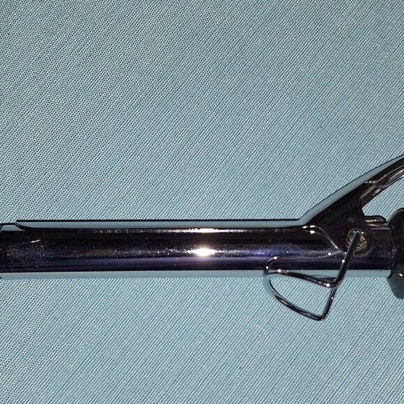 Vidal Sassoon Curling Iron - Picture 2 of 4